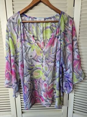 Everly Floral Sheer Blouse in Pink, Lavender & Lime Size Medium